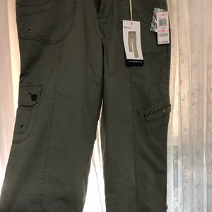 Style & Co size 10 convertible leg pants